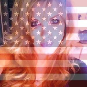 Meet your Posher, Cynthia